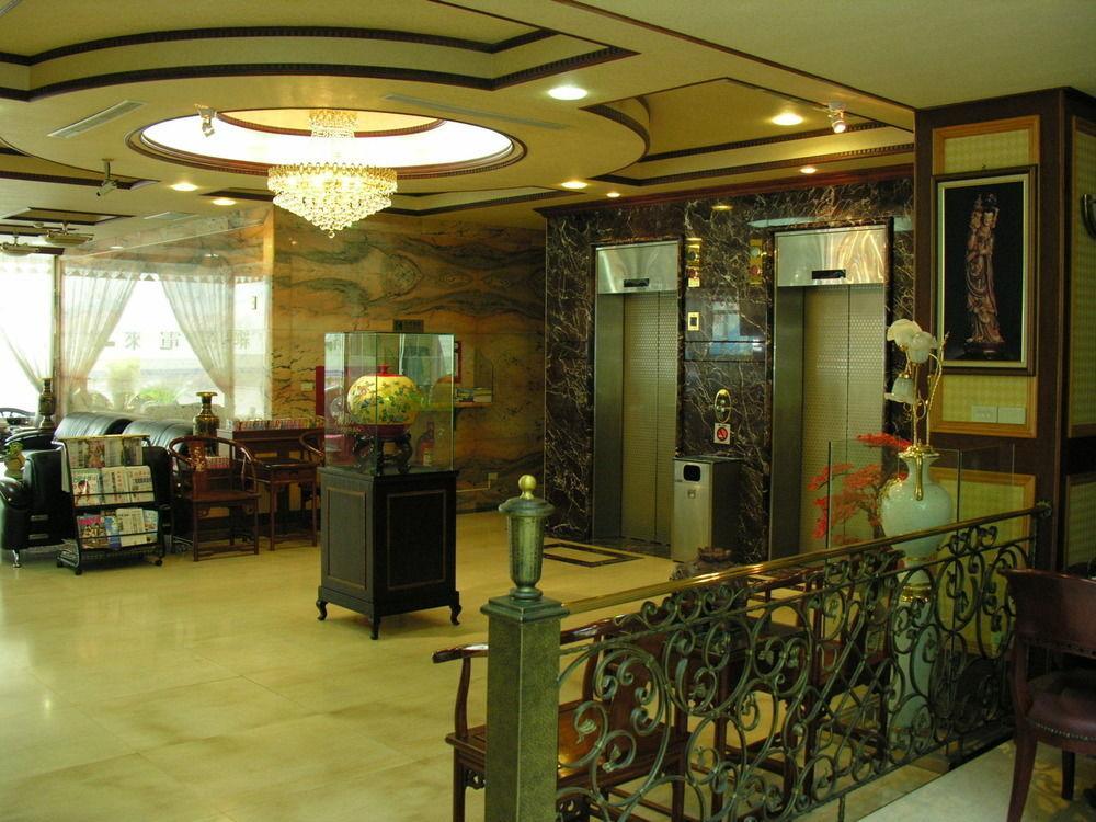 Sunrise Hotel Tainan Exterior foto
