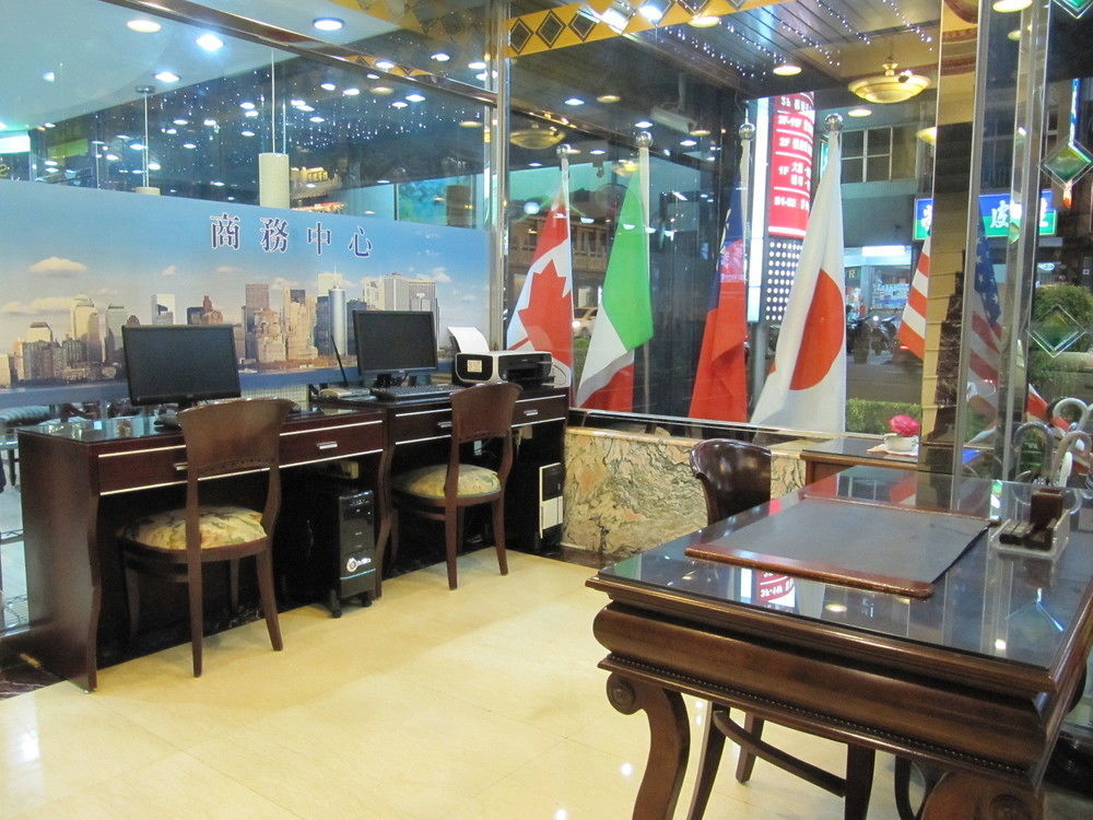 Sunrise Hotel Tainan Exterior foto